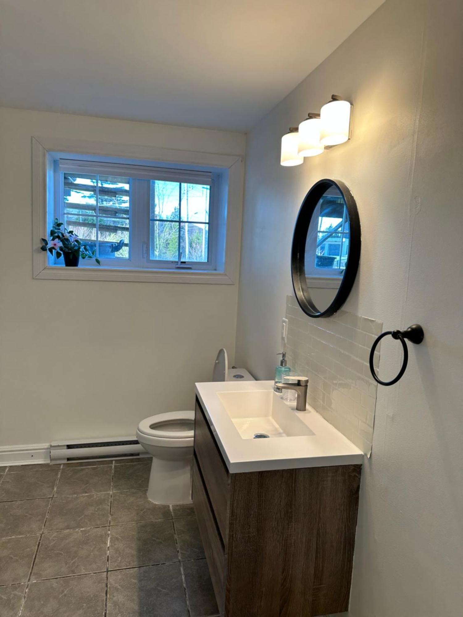 Central Halifax One Bedroom Apartment In Clayton Park エクステリア 写真